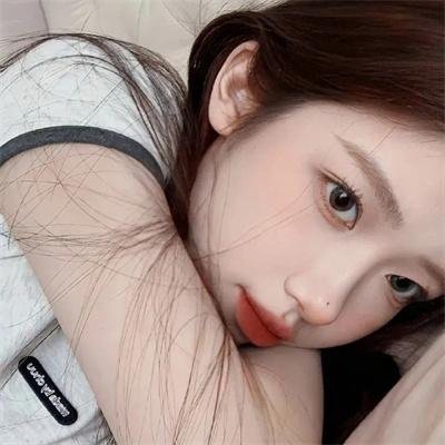 厄尔自助餐厅的女子天团
