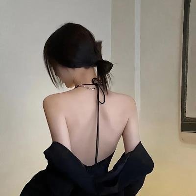 手